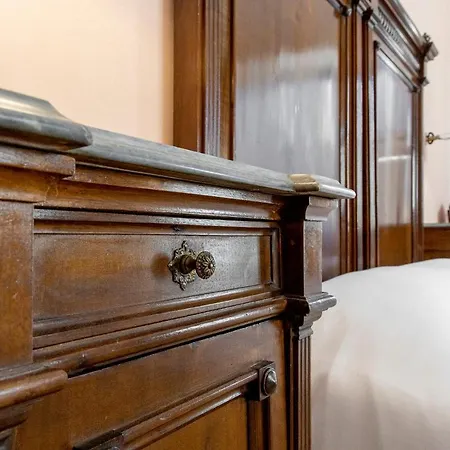 Konukevi Dimora La Torre