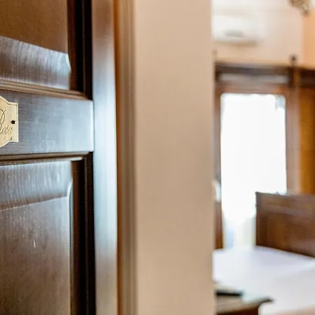 Konukevi Dimora La Torre