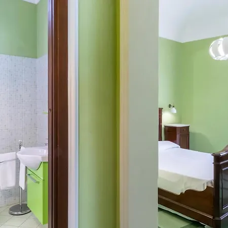 Dimora La Torre Konukevi 4*