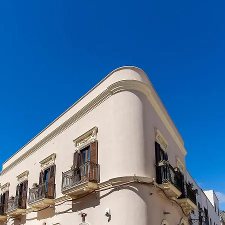 Dimora La Torre Guest house